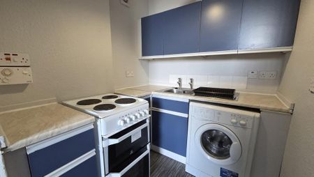 1 bedroom flat to rent - Photo 5
