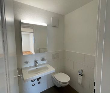 2.5 Zimmer, 74 m², 4. Stock - Photo 6