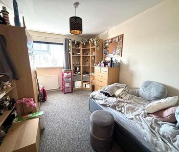 Stroudwood Road, Havant, PO9 - Photo 3