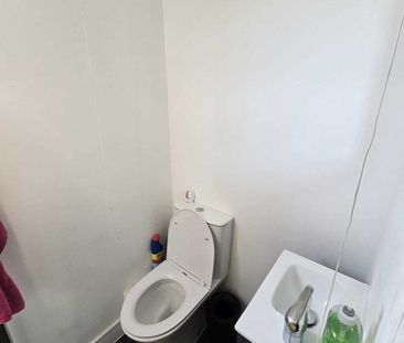 St Georges Place, Brighton - Photo 2