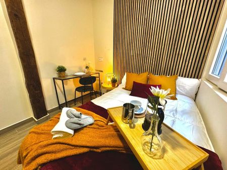 Plaza de Tirso de Molina, Madrid, Community of Madrid 28012 - Photo 3