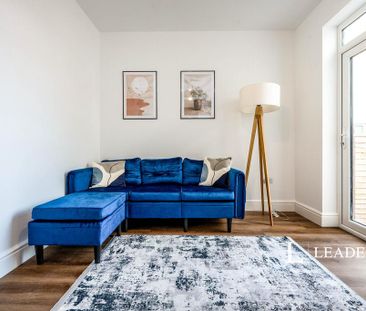 1 bedroom in a house share to rent - Photo 1