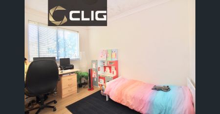 Quite Two Bedroom Unit. - Photo 4