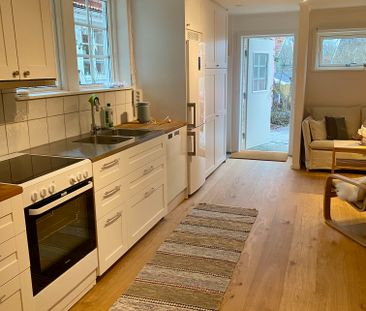 Lillsjönäsvägen, Bromma - Photo 3