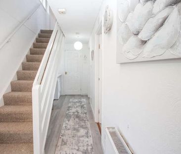 Huntly Avenue, Livingston, EH54 - Photo 5