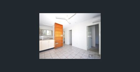 Two bedroom, ground floor unit - Photo 3