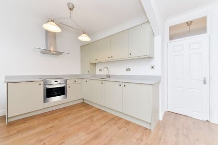 1 Bed Flat, Victoria Park Road, E9 - Photo 5