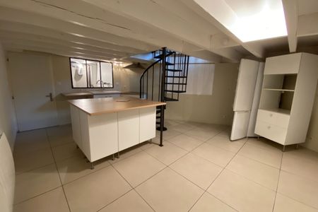 MAISON pierre 56.41 m2 avec sa cour - Photo 5