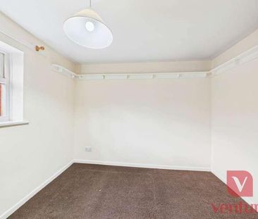 Silver Street, Newport Pagnell, MK16 - Photo 5