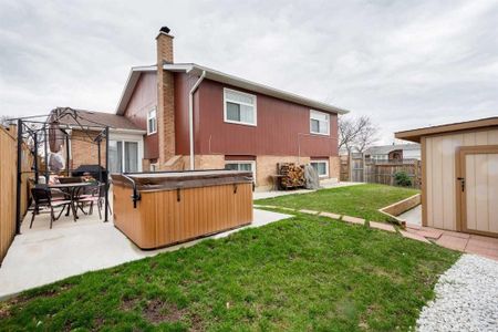 For Lease - 17 Claypine Trail, Brampton, Ontario - Photo 2