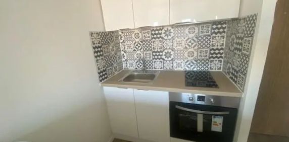 Appartement à louer 1 pièce 31m² - Photo 2