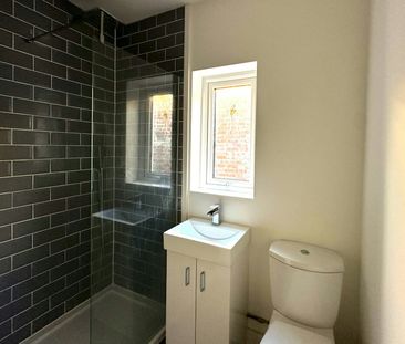 Flat to rent on - Photo 4