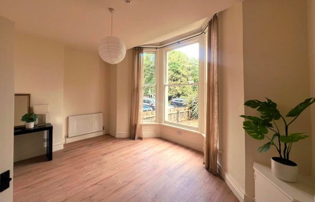 1 Bed Flat, Parkfield Rd, L17 - Photo 1