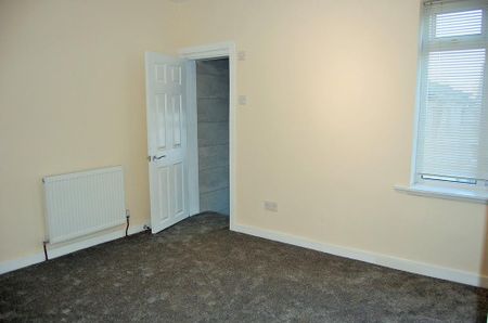 2 bedroom house to rent - Photo 2