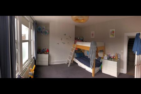 3 Bed Terraced House, Liberia Road, N5 - Photo 2