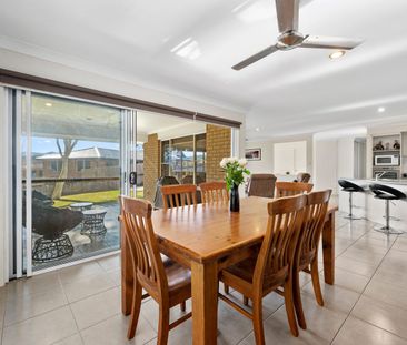 AN ENTERTAINERS DELIGHT - Photo 4