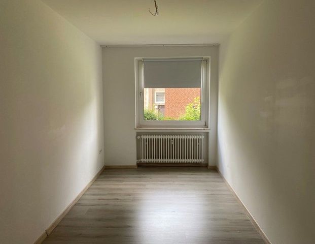 Renovierte 3-Zimmer-Wohnung mit Einbauküche - Photo 1