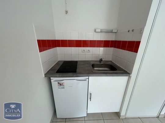 Location Appartement 1 pièce 24m² CHAMPCEVINEL 24750 - Photo 1