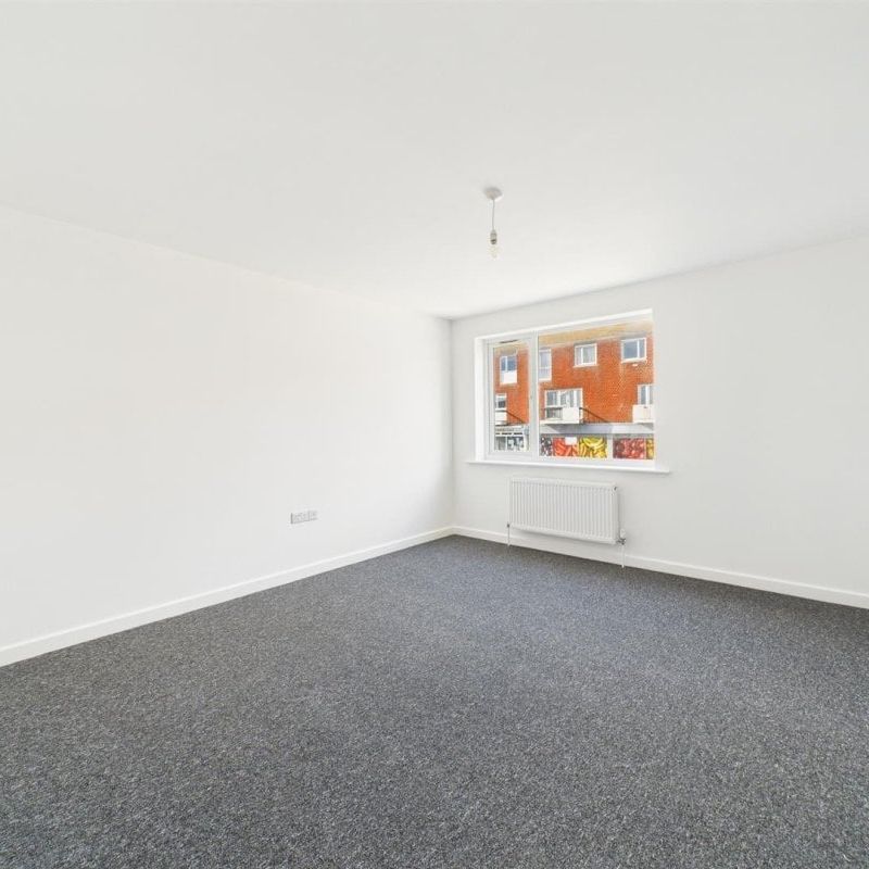 Warren Way, Brighton - Photo 1