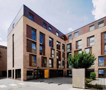 Silver Ensuite - Photo 5