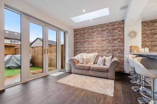 2 bedroom semi-detached house to rent - Photo 1