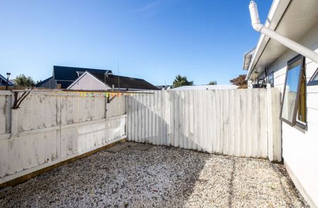 3-Bedroom Unit in Sydenham, Christchurch - Photo 2