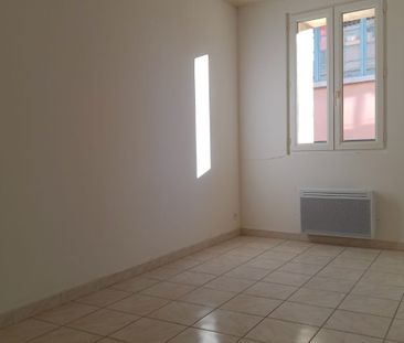 Appartement T2 centre ville de Pont-St-Esprit - Photo 4