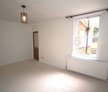 Kent CanterburyOaten Hill, CT1 3HP, Canterbury - Photo 1