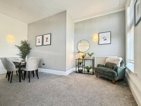 2 bedroom apartment to rent - Photo 3