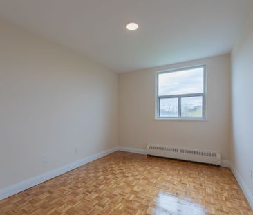 For Lease - 32 Clayland Drive Unit# 207, Toronto, Ontario - Photo 5