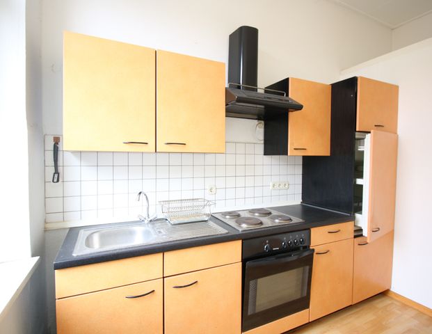 STUDENTEN AUFGEPASST! GEMÜTLICHES APARTMENT NAHE DES KREFELDER AMTSGERICHTS ZU MIETEN! - Photo 1