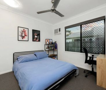 Coastal Comfort with Space to Relax - Photo 4