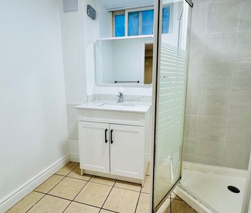 For Lease - 435 Cummer Avenue, Toronto, Ontario - Photo 3