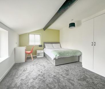 1 bedroom in a house share to rent - Photo 4