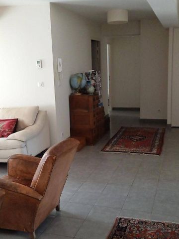 Location appartement 4 pièces 108.1 m² à Valence (26000) 4 - Photo 5