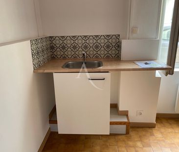 Location Appartement 2 pièces 31m² - Photo 2