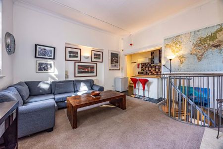 3 bedroom apartment to rent - Photo 2