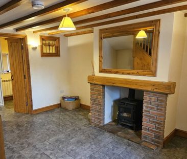 Cadole, Mold, Flintshire, CH7 - Photo 1