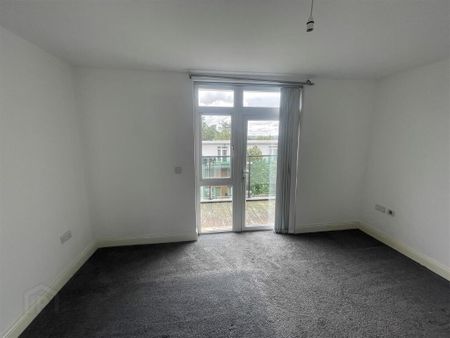 Apt 40, 12 Old Brewery Lane, Glen Road, Belfast, BT11 8QY - Photo 2