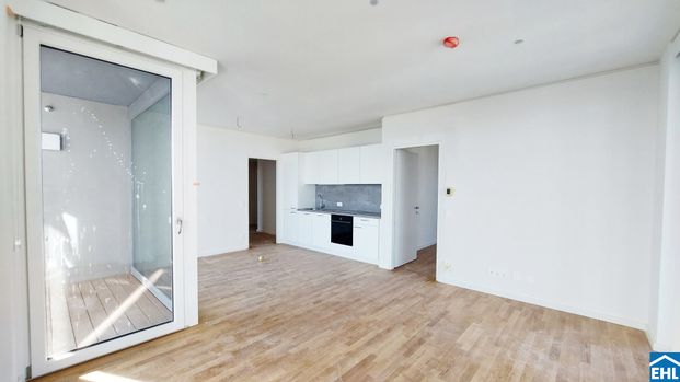 Erstbezug – TOWER HOMES mit Rooftop Pool & Sauna bei U1 Kagran - Photo 1