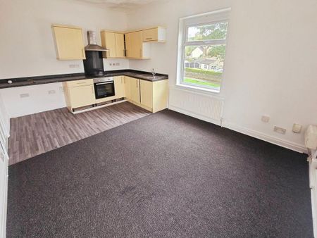 2 bedroom apartment to rent - Photo 4