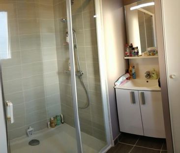 Location Appartement 2 pièces 42m² - Photo 4