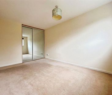 3 bedroom detached house to rent - Photo 5