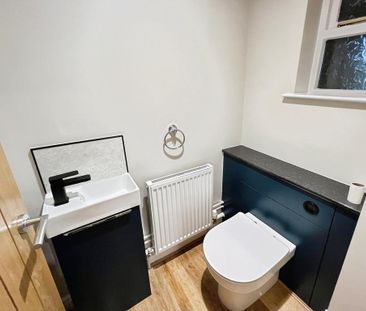 4 bedroom detached house to rent - Photo 5