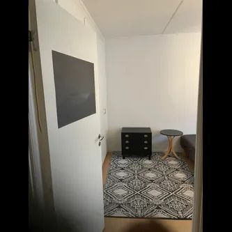 Private Room in Shared Apartment in Norsborg - Photo 1