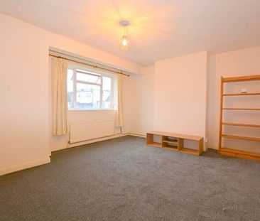 2 bedroom maisonette to rent - Photo 1