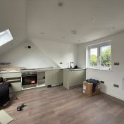1 bed Flat for Rent - Photo 1