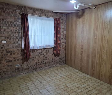 Home For Rent - Photo 5