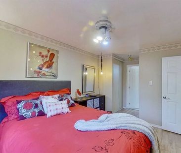 For Lease - 30 Goldring Drive Unit# MAIN, Whitby, Ontario - Photo 3