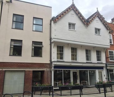 1 bedroom in a flat share to rent - Photo 5